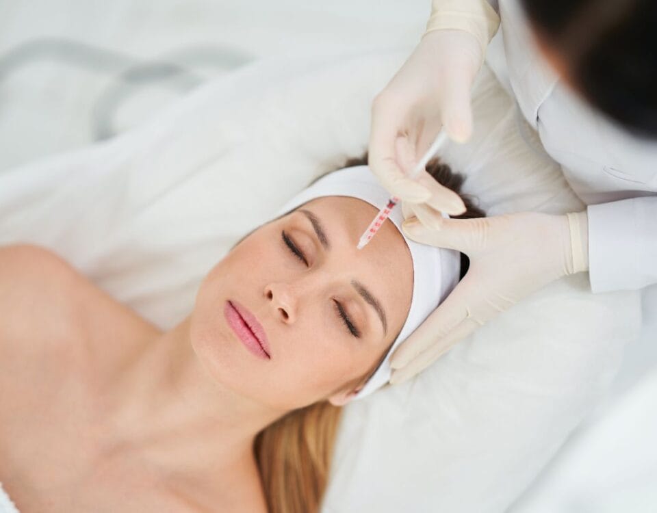 Discover when Botox looks best after treatment. Learn ideal timing, results timeline & expert tips from Coral Gables' Pōk Aesthetic Bar.